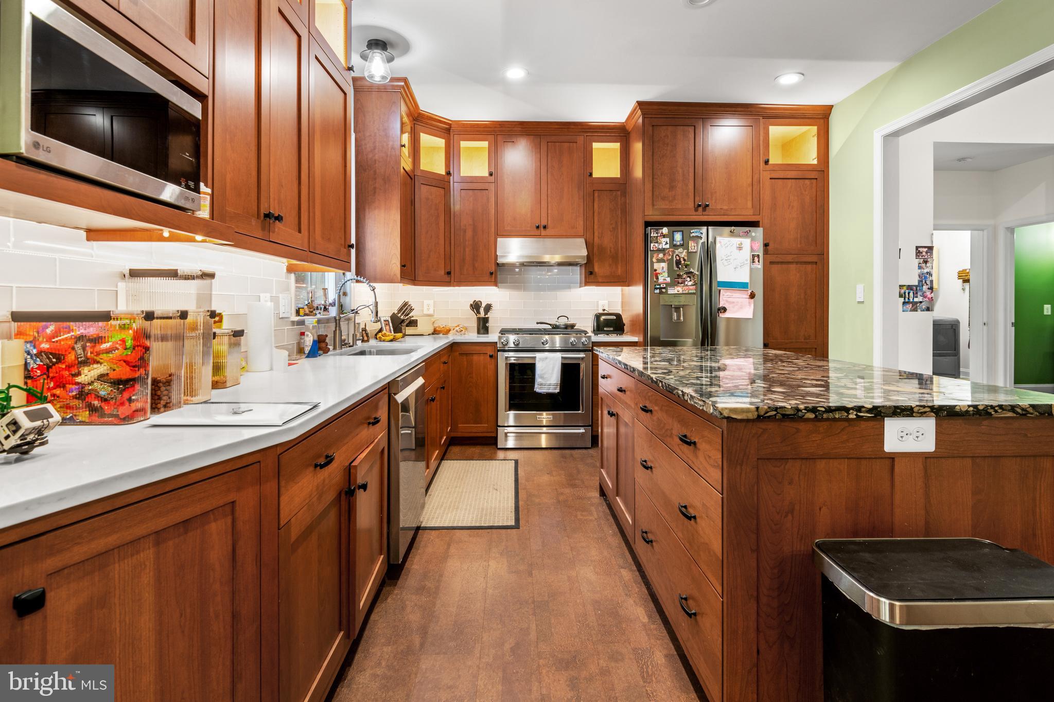 12740 GREAT LANE