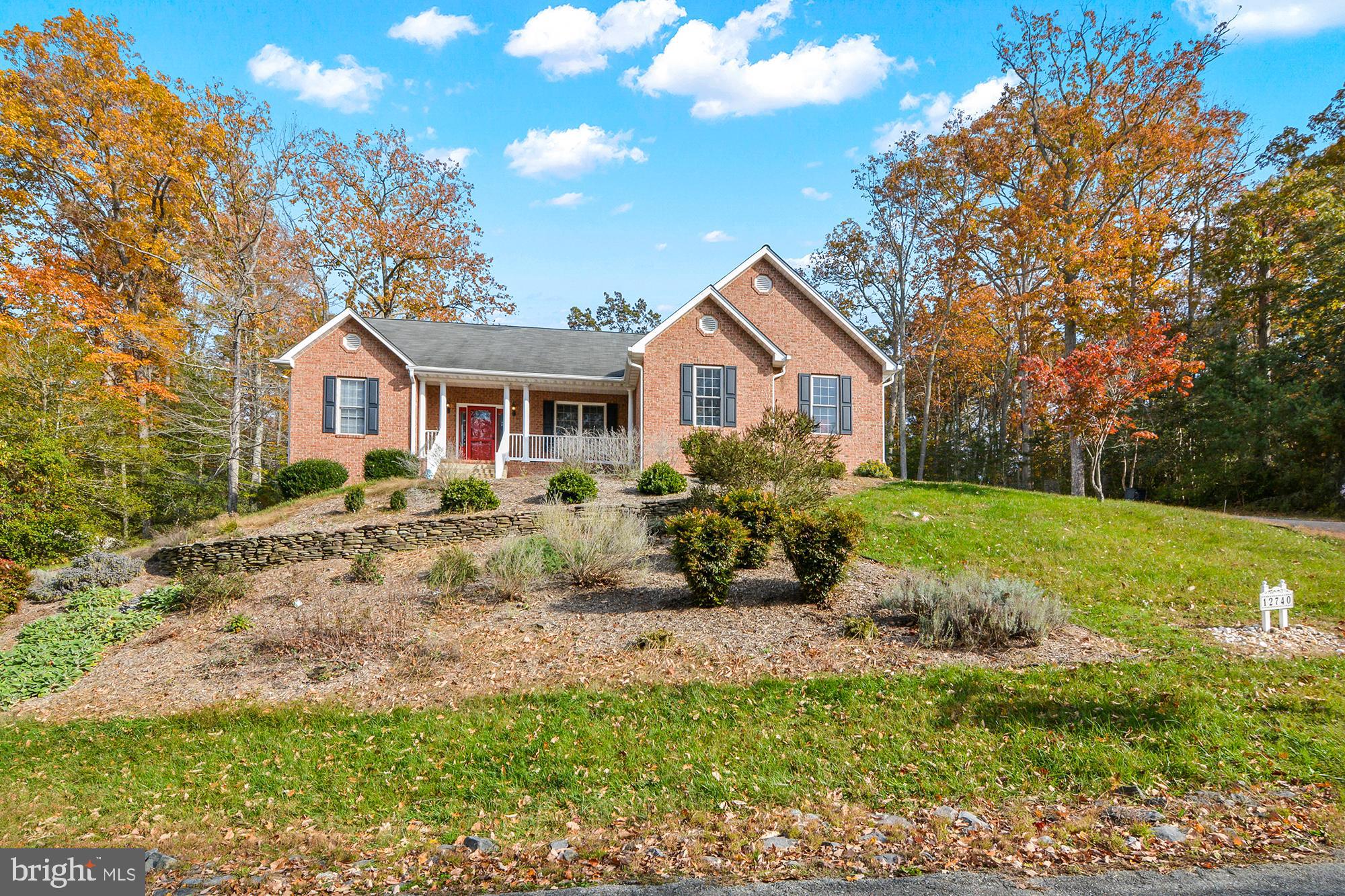 12740 GREAT LANE