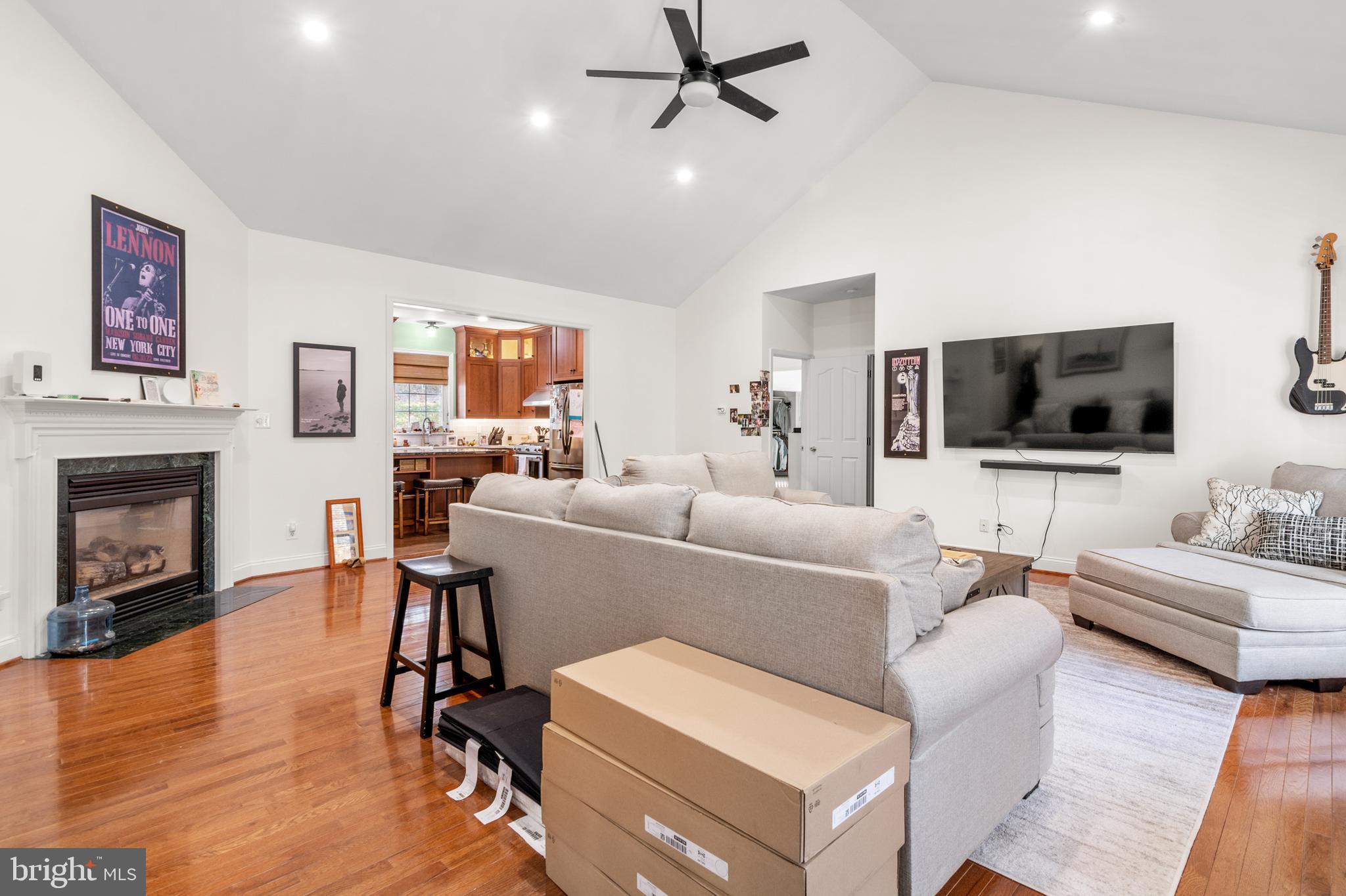 12740 GREAT LANE