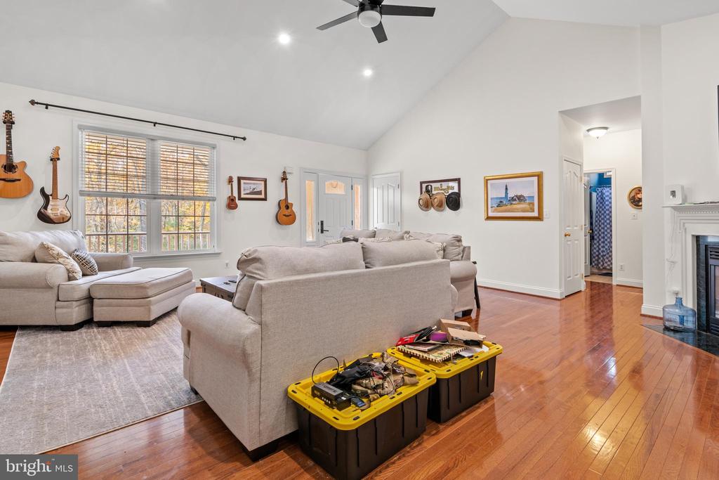 12740 GREAT LANE