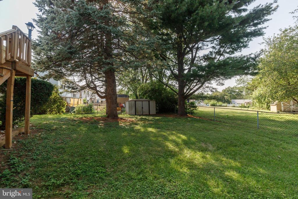 808 UNIONTOWN ROAD