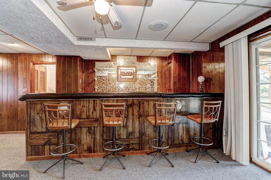 808 UNIONTOWN ROAD