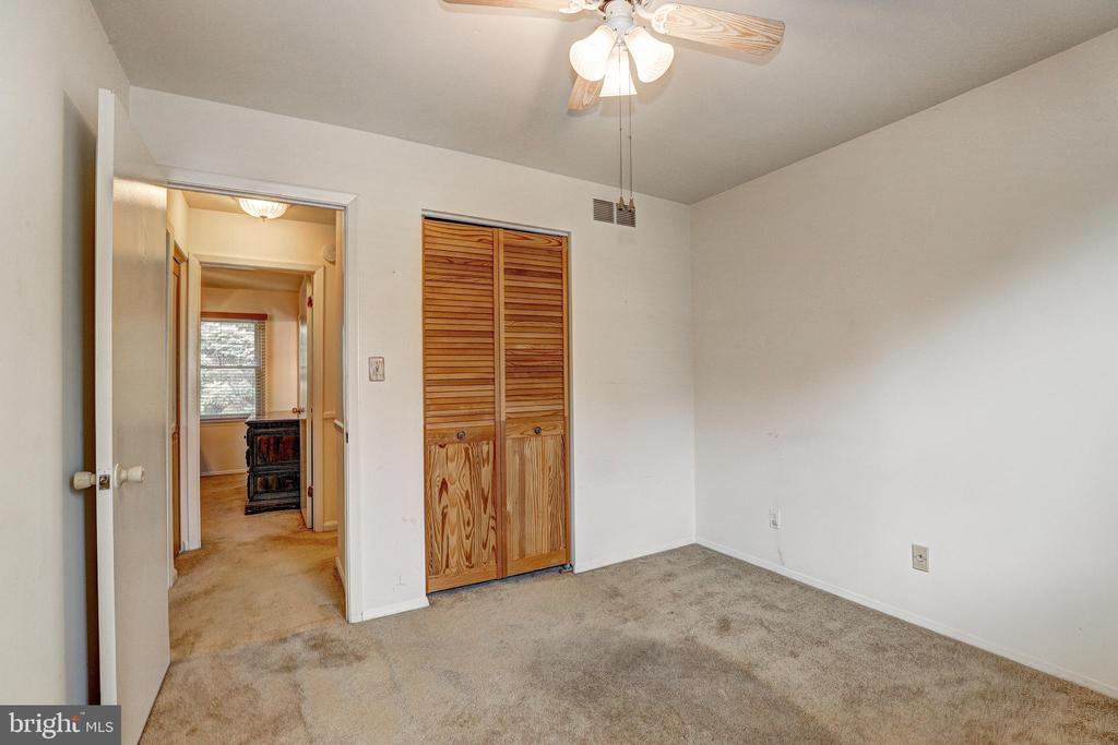 808 UNIONTOWN ROAD