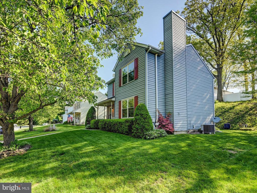 3939 BRITTANY LANE