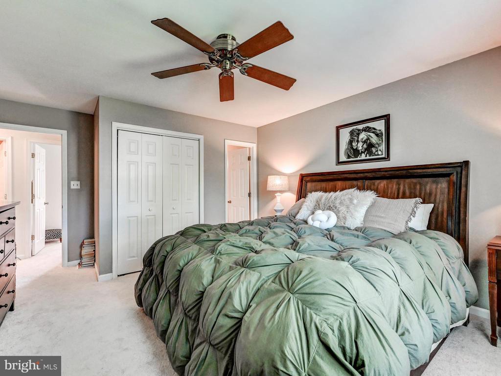3939 BRITTANY LANE