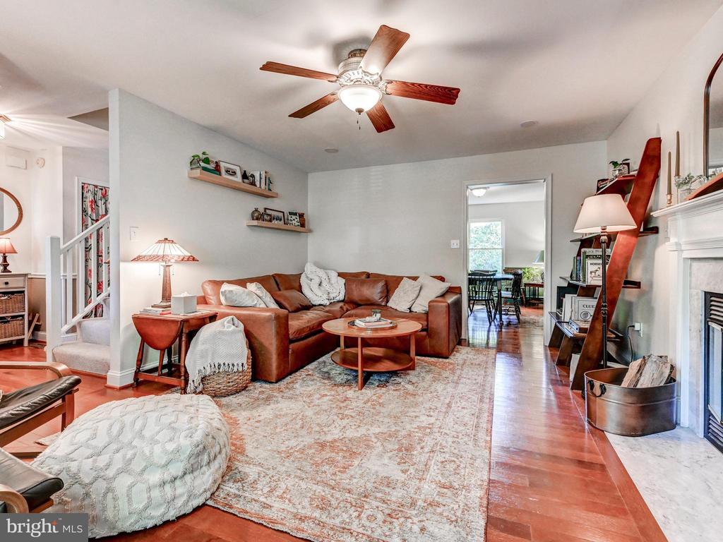 3939 BRITTANY LANE