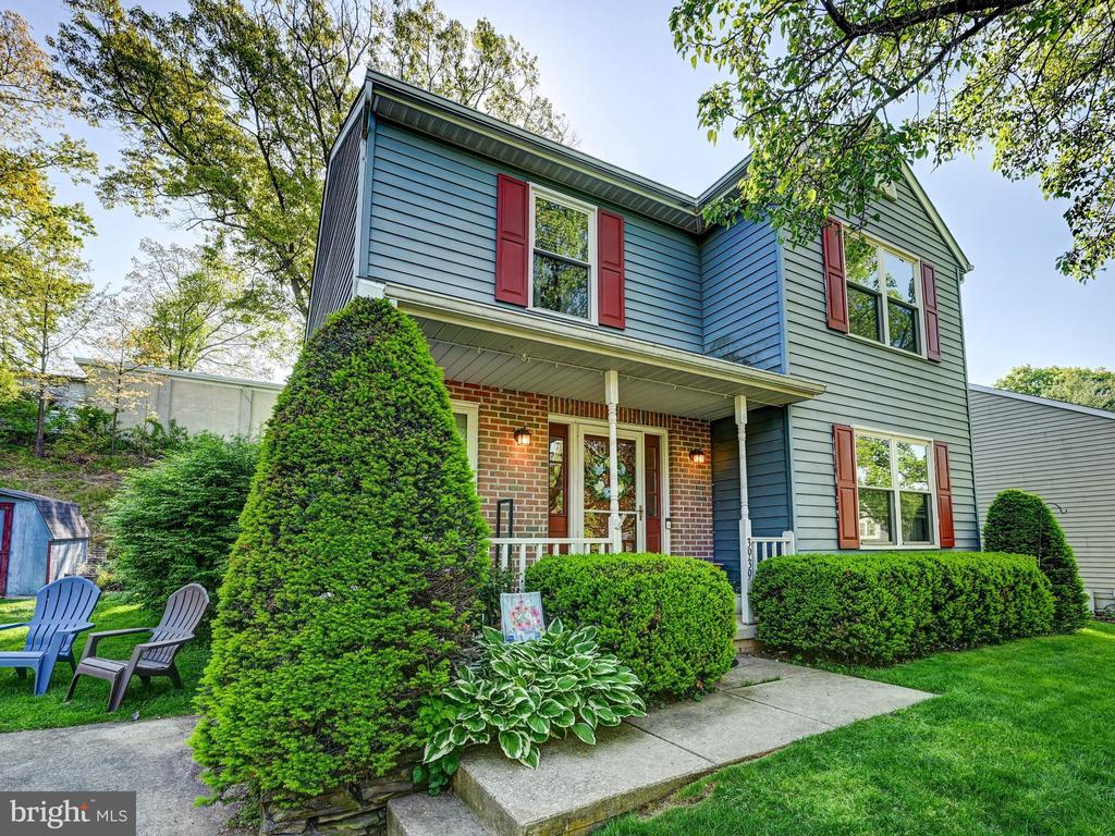 3939 BRITTANY LANE