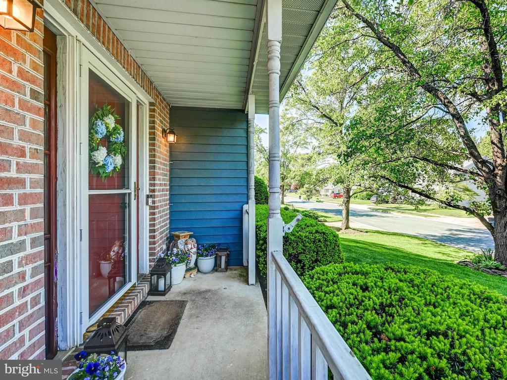 3939 BRITTANY LANE