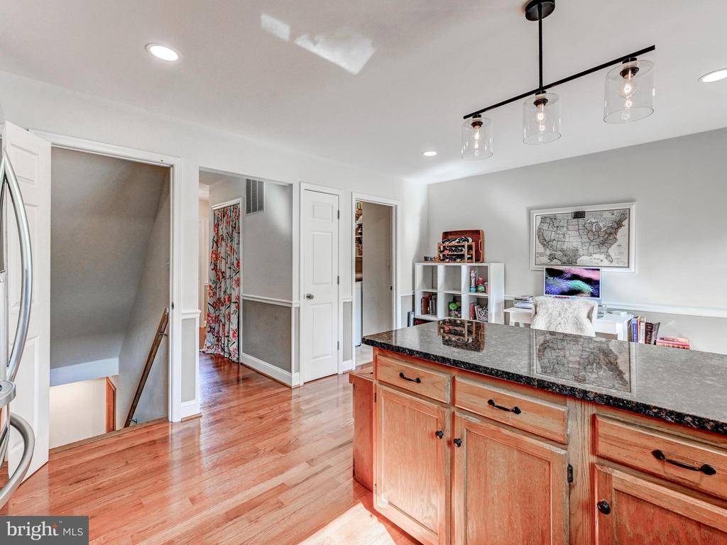 3939 BRITTANY LANE