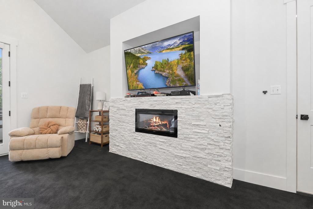 3443 OLD GAMBER ROAD