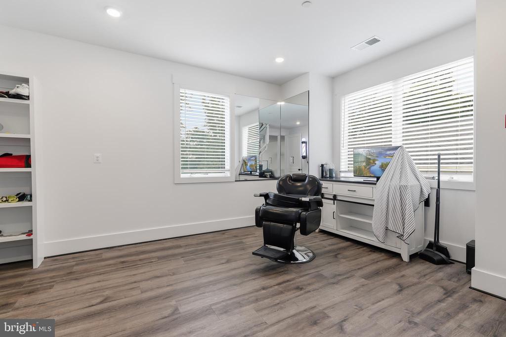 3443 OLD GAMBER ROAD