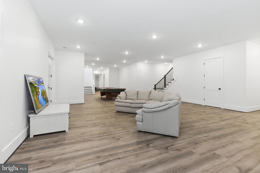3443 OLD GAMBER ROAD