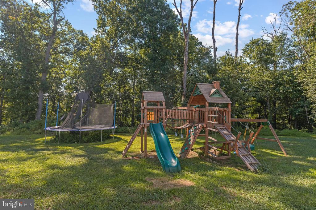 3443 OLD GAMBER ROAD