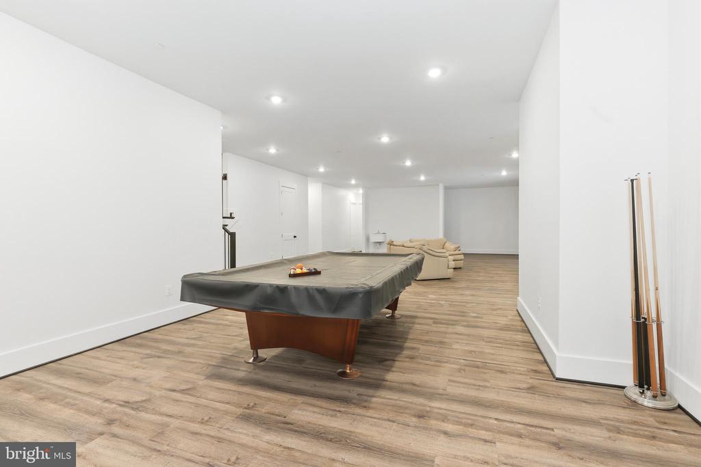 3443 OLD GAMBER ROAD
