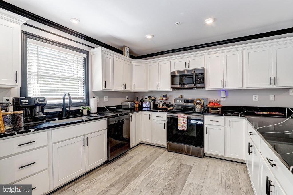3443 OLD GAMBER ROAD