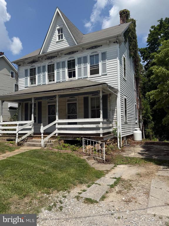 1418 E MAYBERRY ROAD