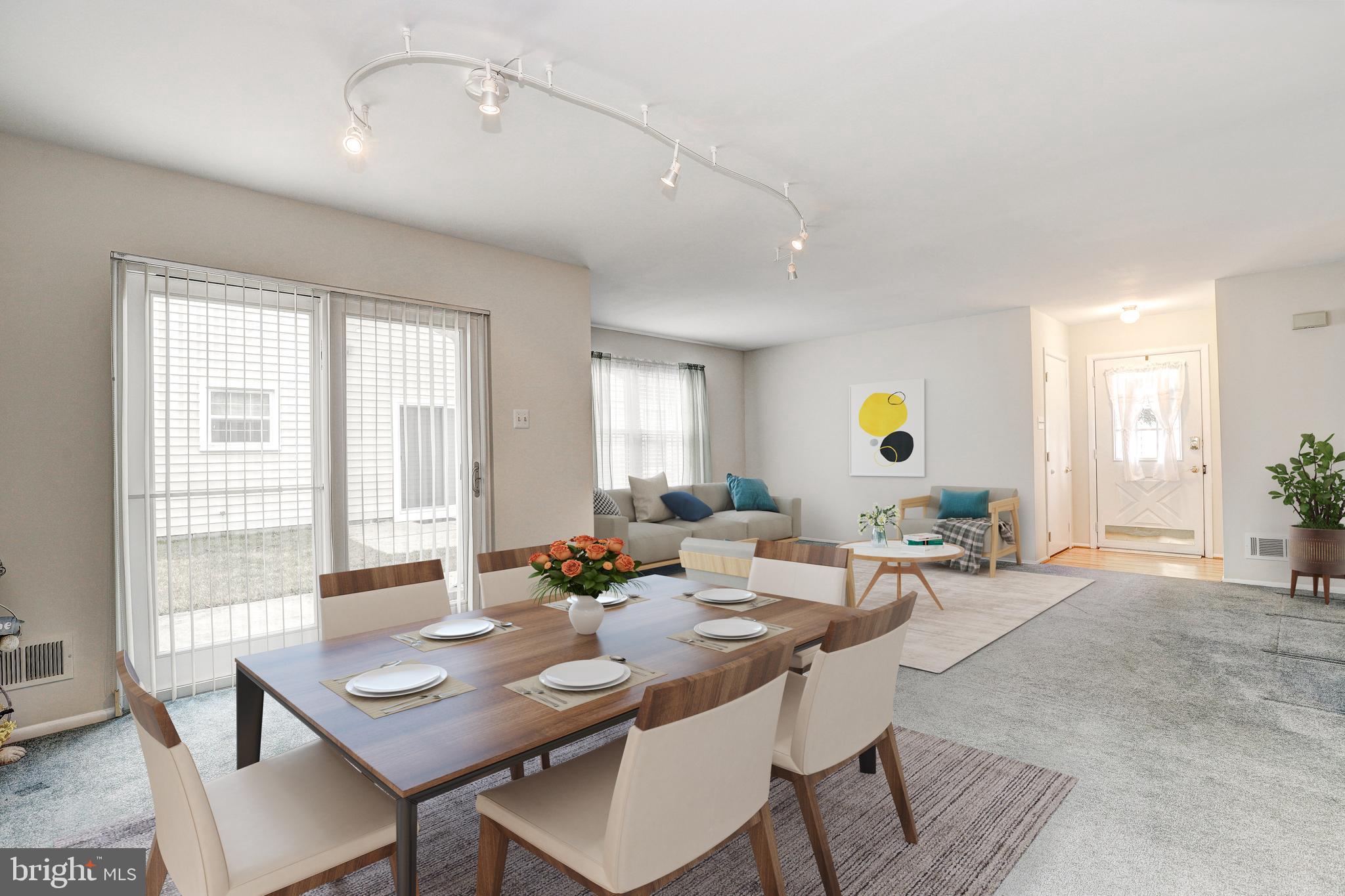 5669 CRABAPPLE DRIVE