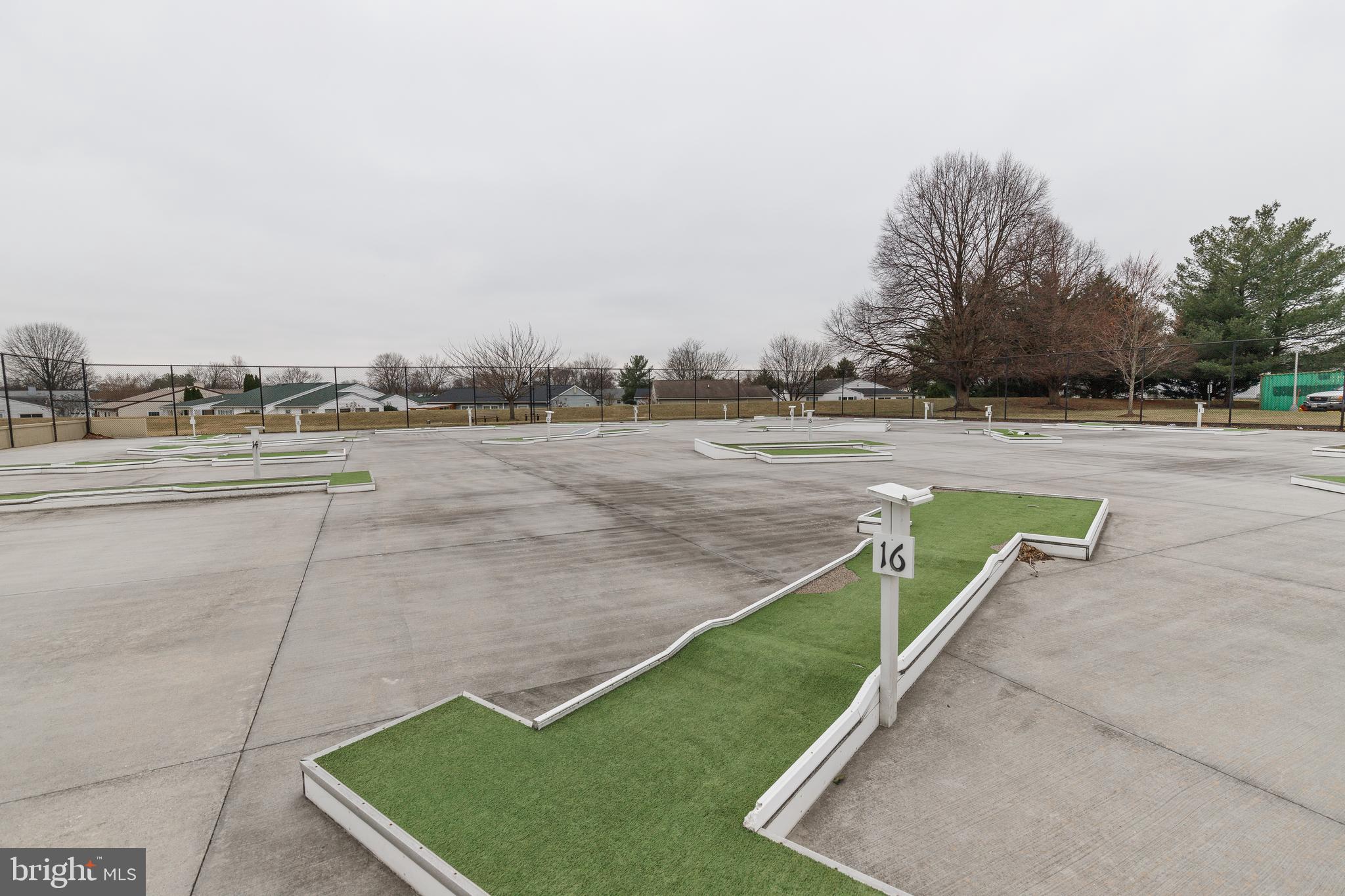 5669 CRABAPPLE DRIVE