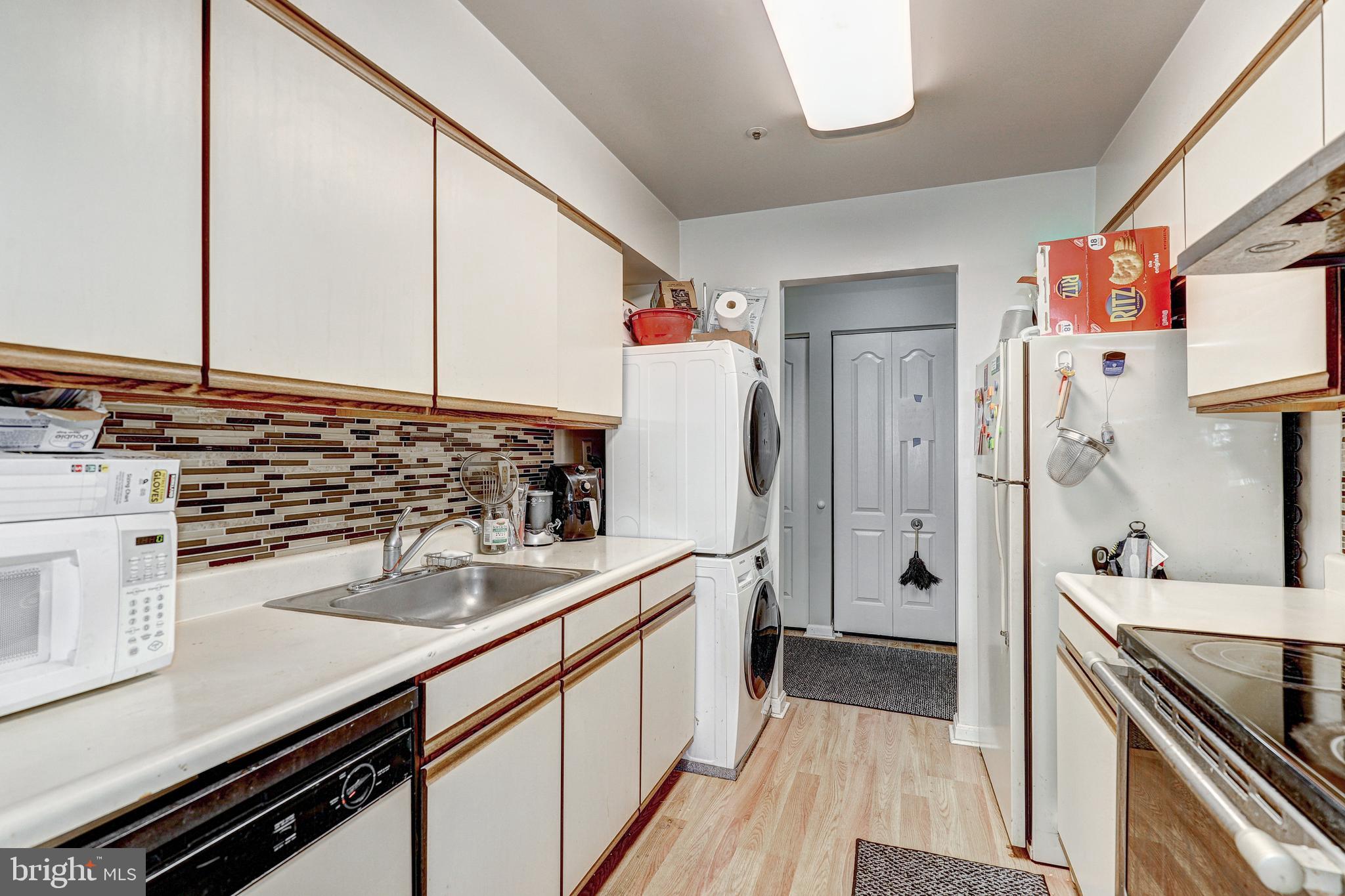 8495 FALLS RUN ROAD I