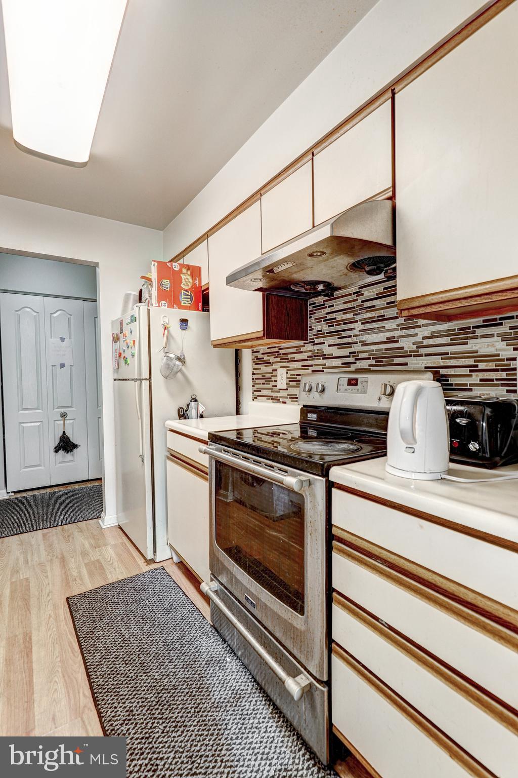 8495 FALLS RUN ROAD I