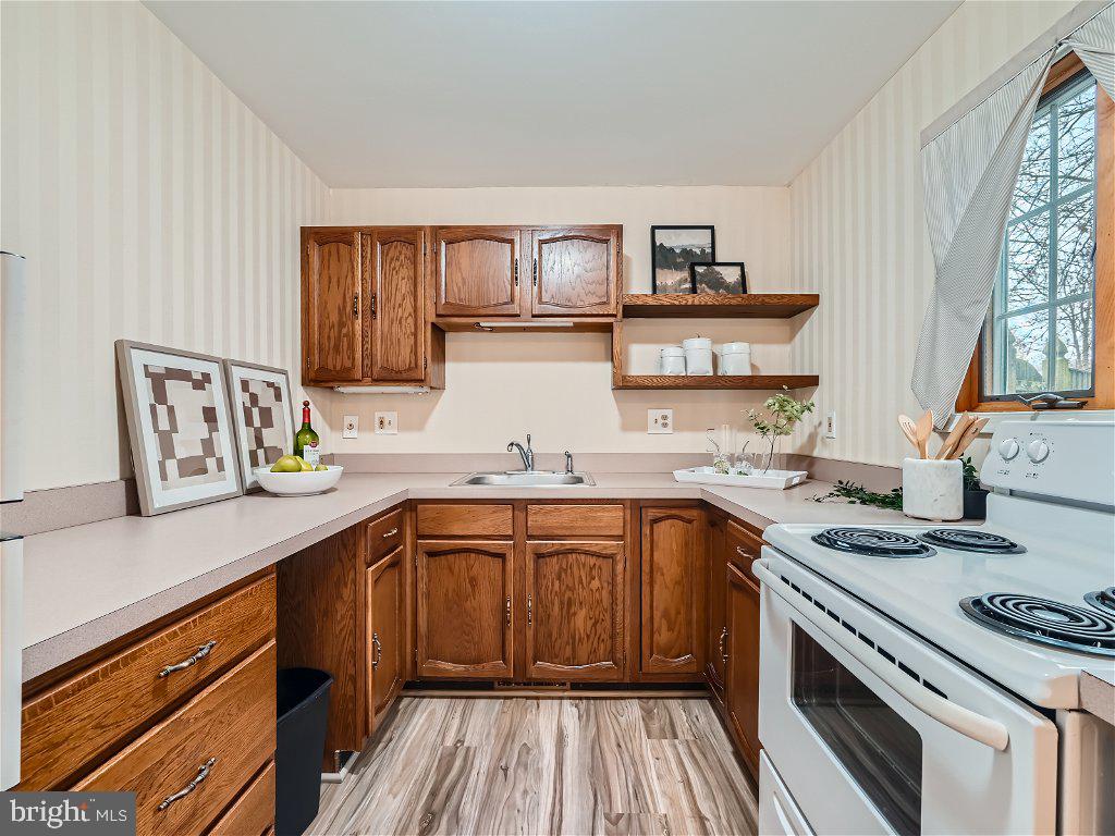 2930 MONTCLAIR DRIVE