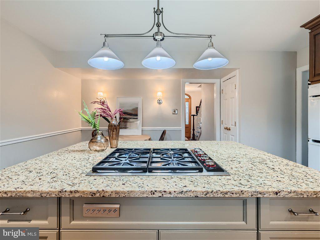 2930 MONTCLAIR DRIVE