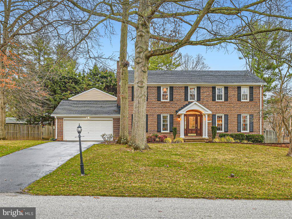 2930 MONTCLAIR DRIVE