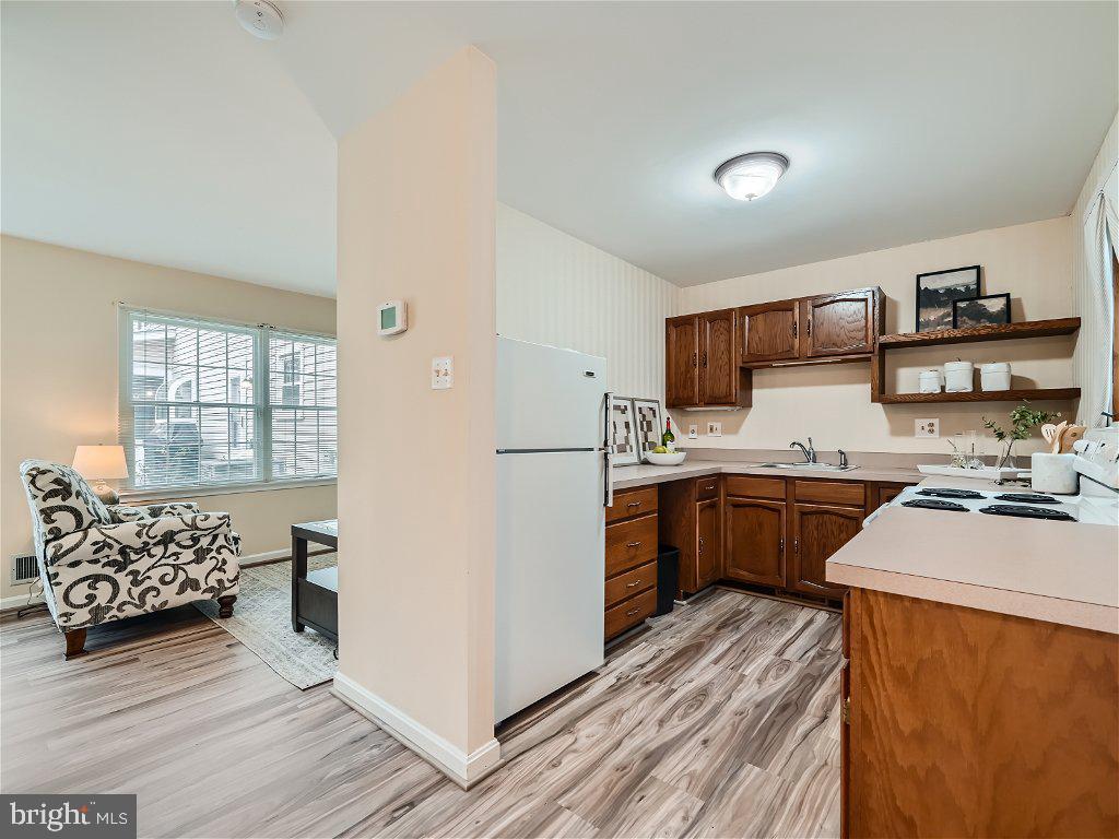 2930 MONTCLAIR DRIVE