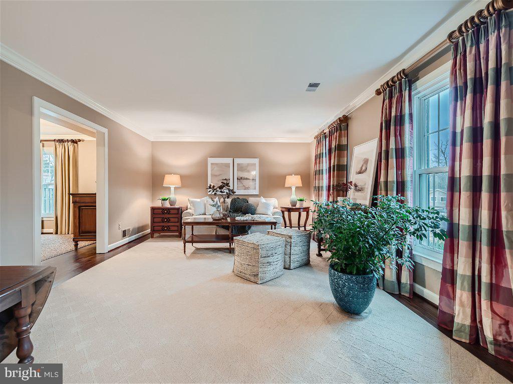 2930 MONTCLAIR DRIVE