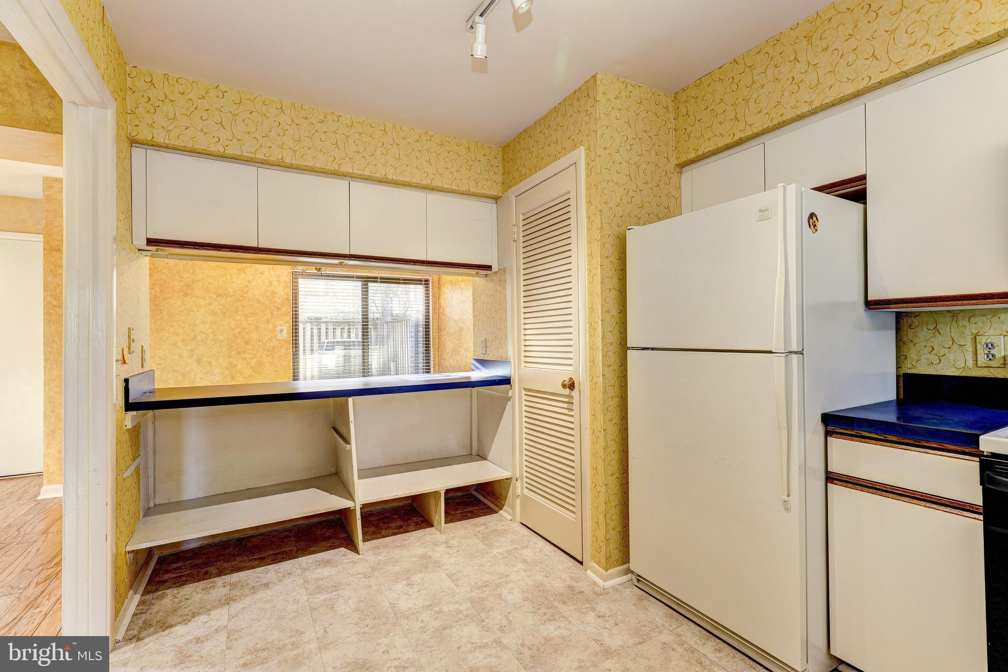 5439 RING DOVE LANE D-2-10