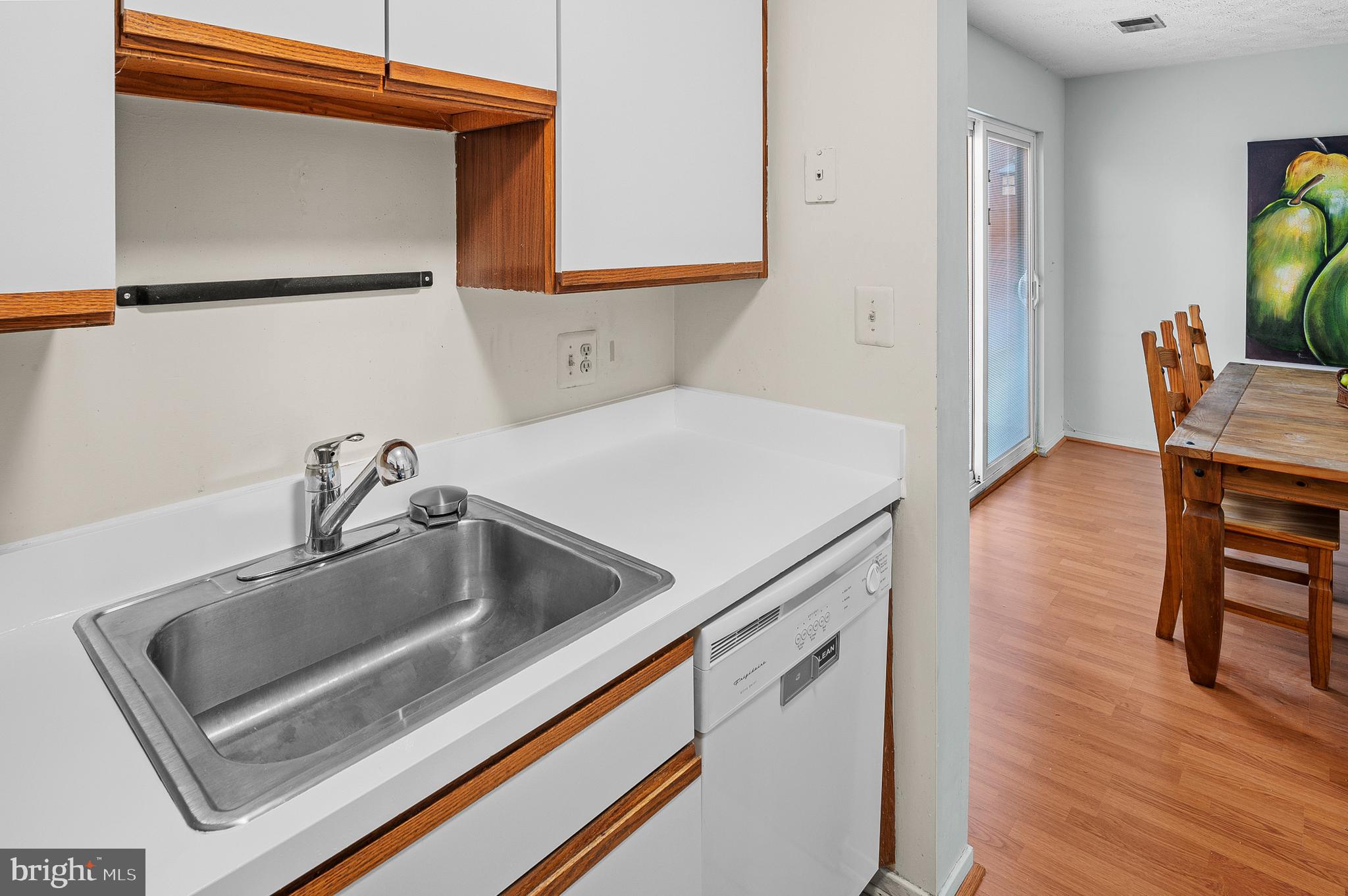 7524 SWEET HOURS WAY E