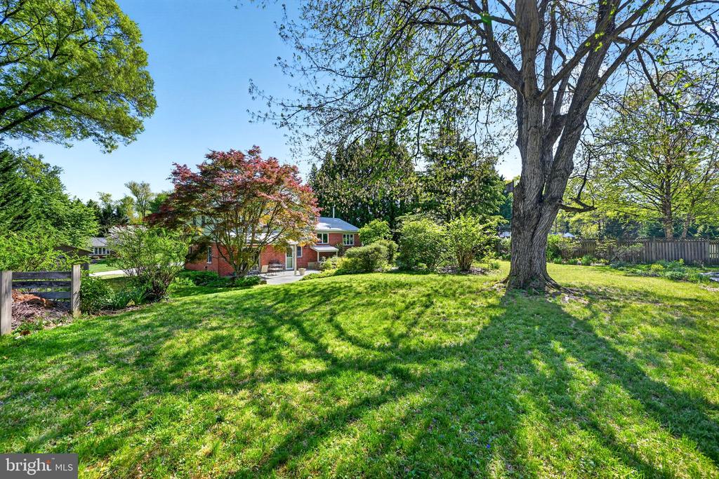 9221 SPRING VALLEY ROAD