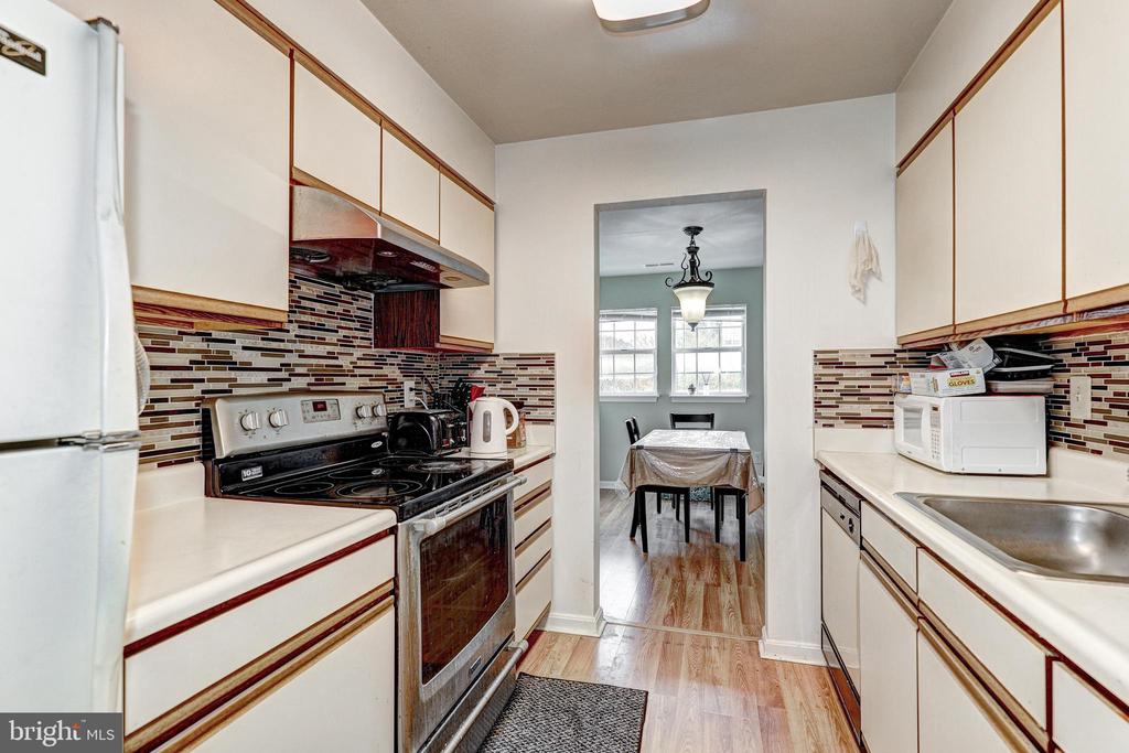 8495 FALLS RUN ROAD Unit: I