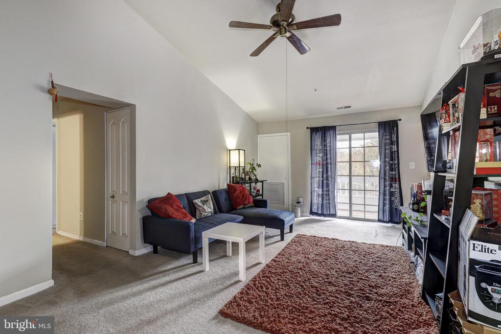8495 FALLS RUN ROAD Unit: I
