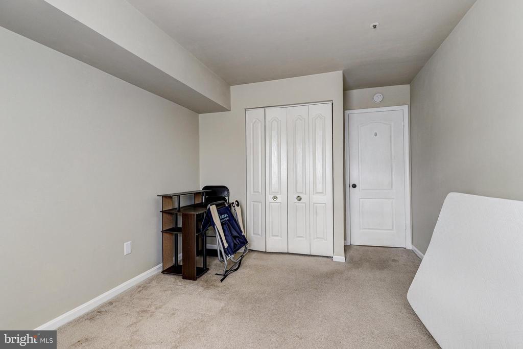 8495 FALLS RUN ROAD Unit: I