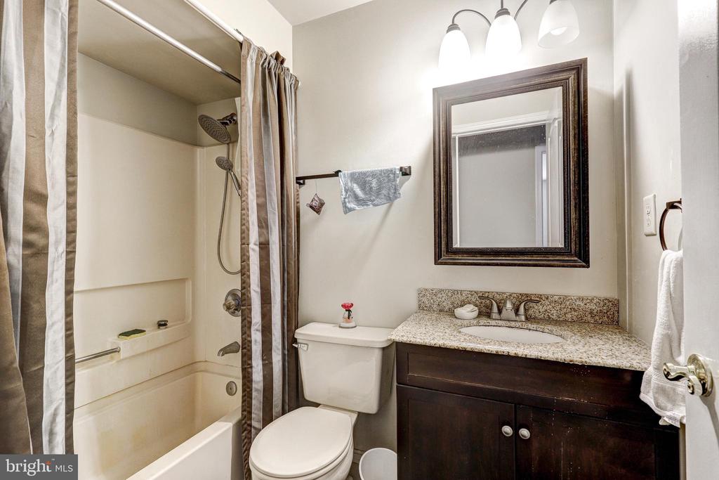 8495 FALLS RUN ROAD Unit: I