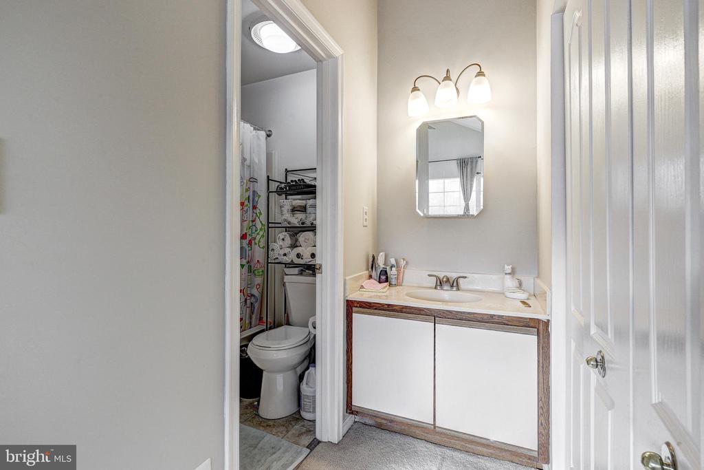 8495 FALLS RUN ROAD Unit: I