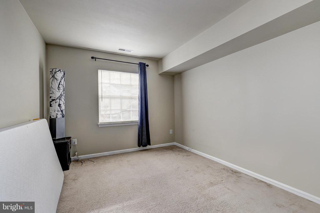 8495 FALLS RUN ROAD Unit: I