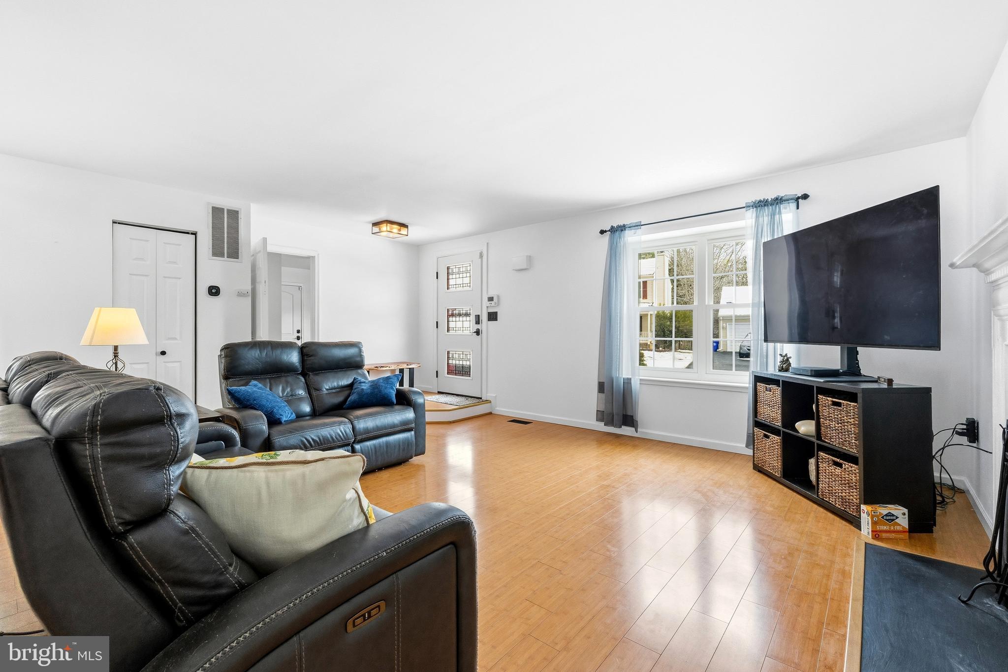 20550 NEERWINDER STREET