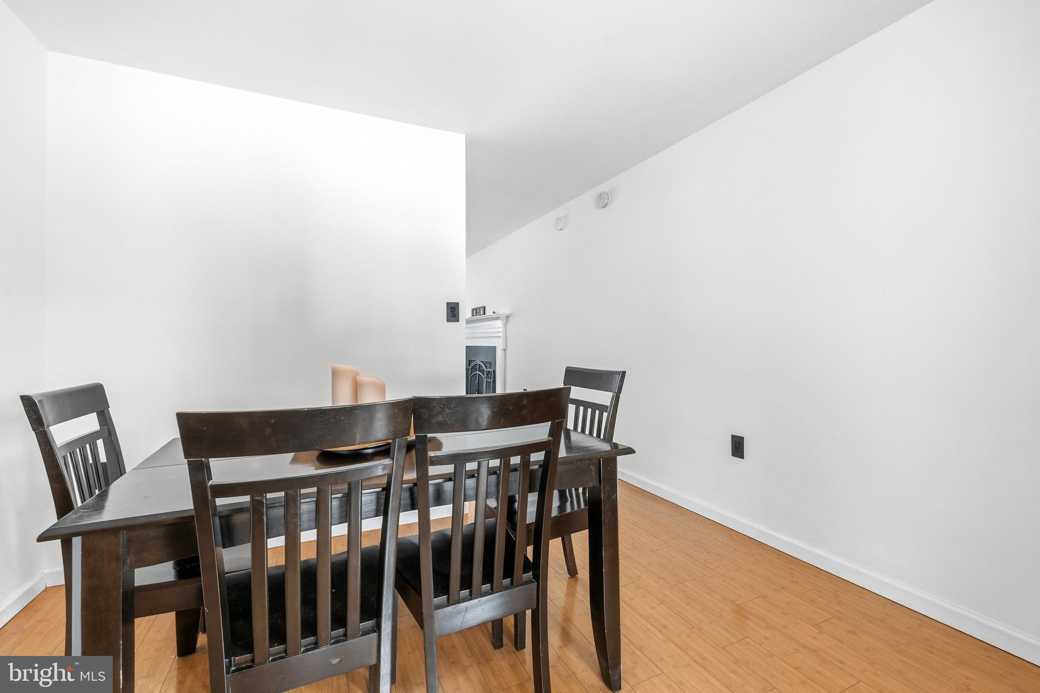 20550 NEERWINDER STREET