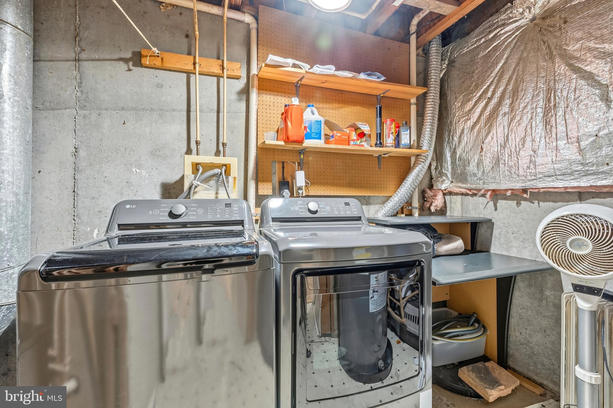 20550 NEERWINDER STREET