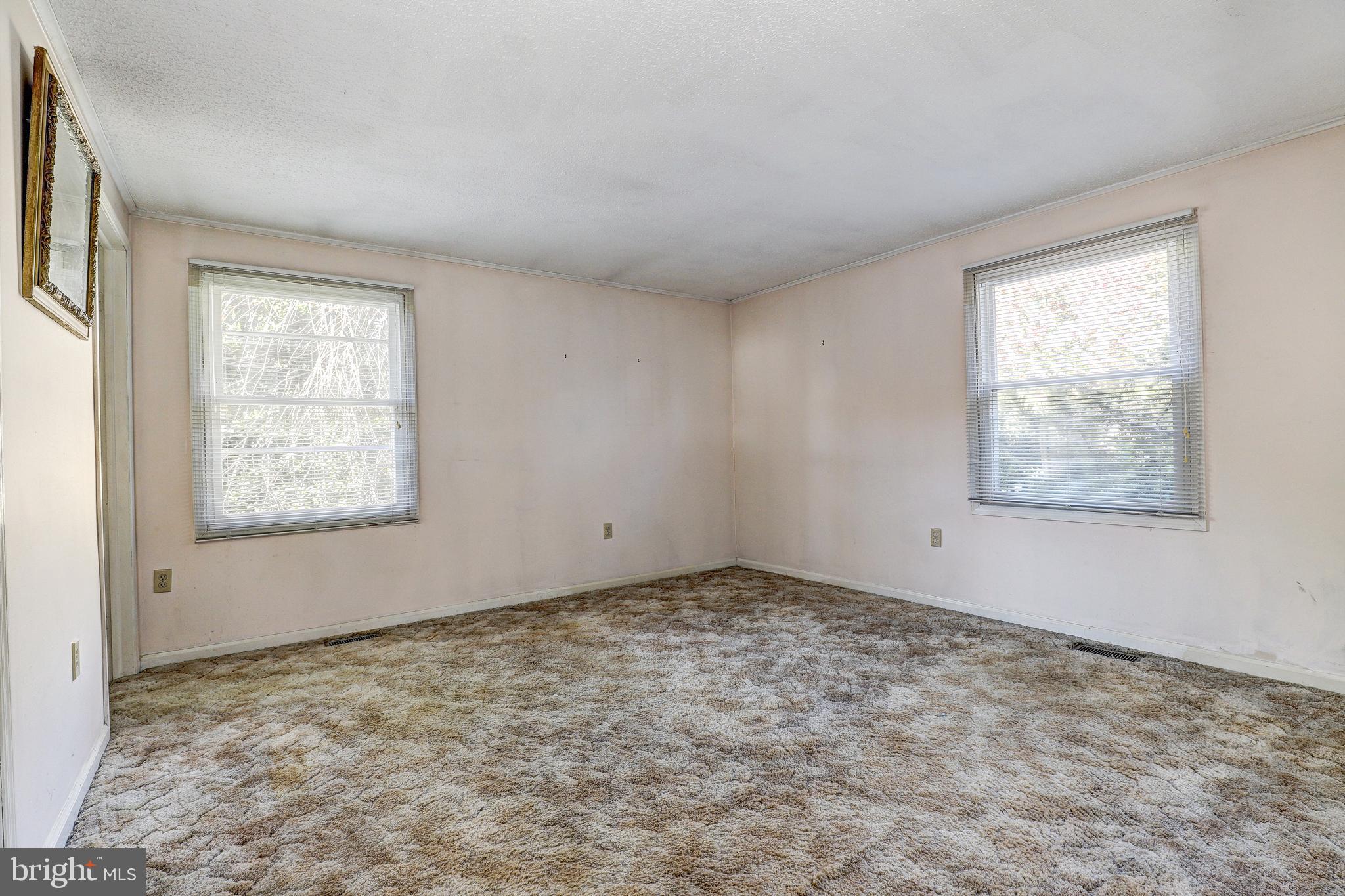 8216 MONTPELIER DRIVE