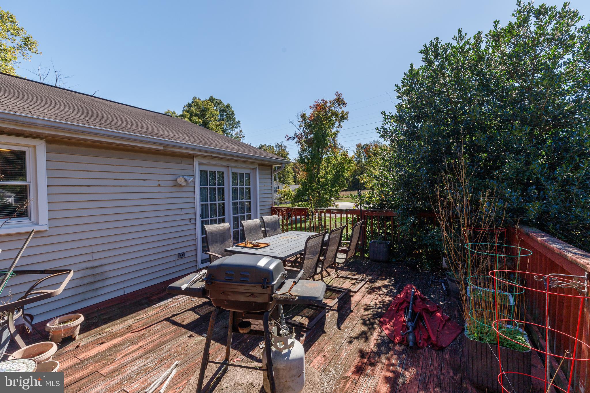 8216 MONTPELIER DRIVE