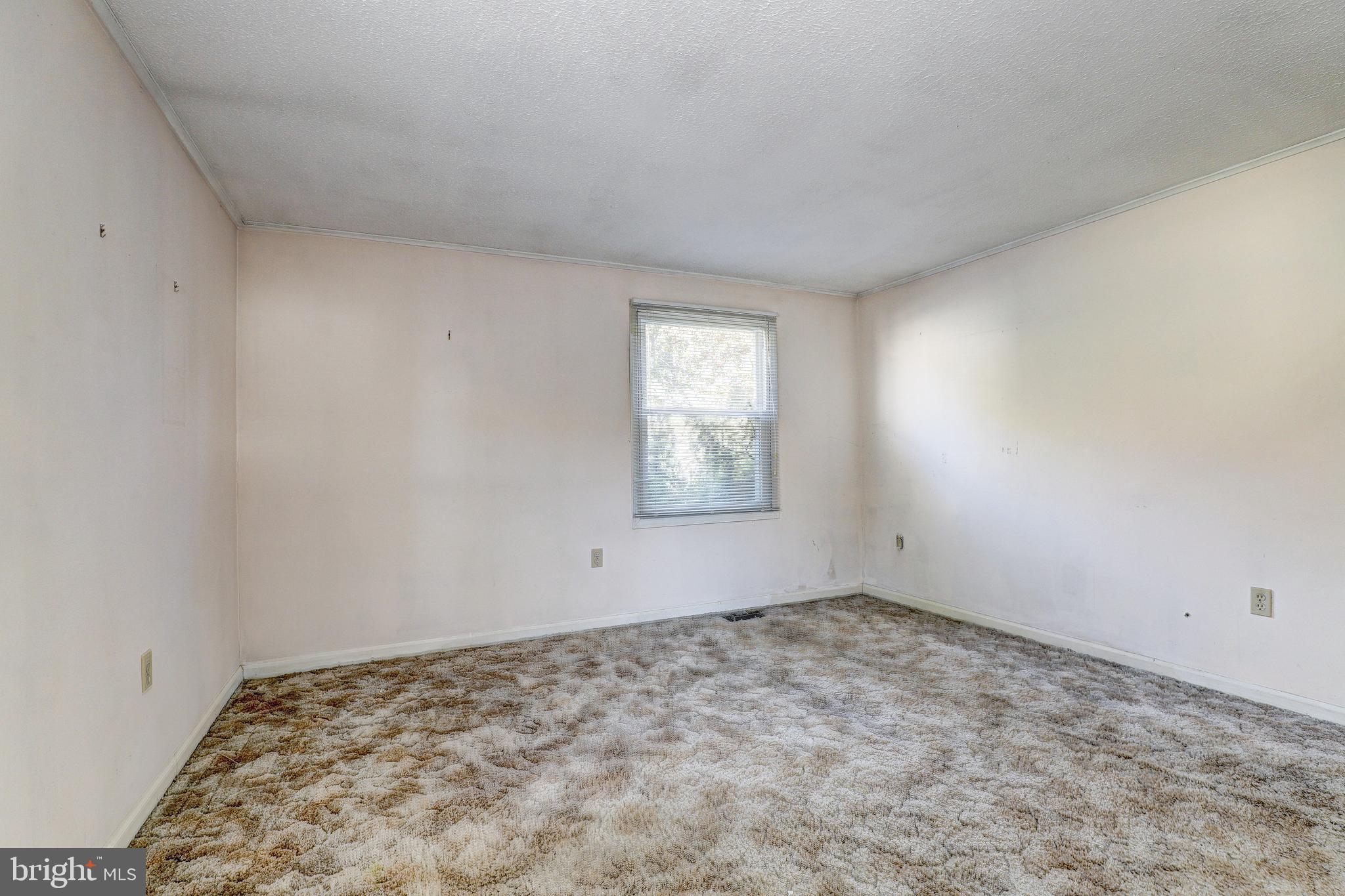 8216 MONTPELIER DRIVE