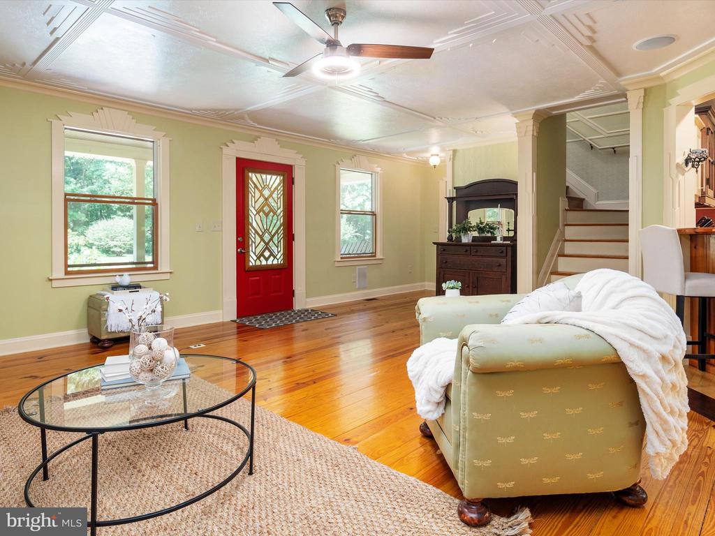1316 EWINGTOWN ROAD
