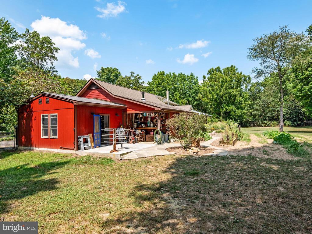 1316 EWINGTOWN ROAD