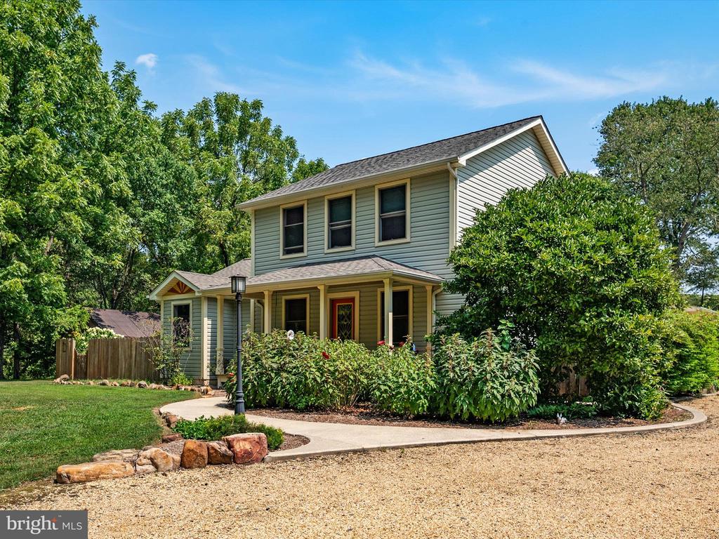 1316 EWINGTOWN ROAD