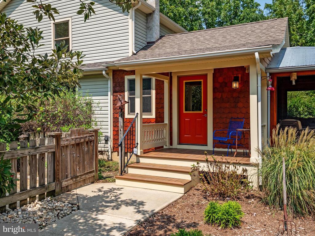 1316 EWINGTOWN ROAD