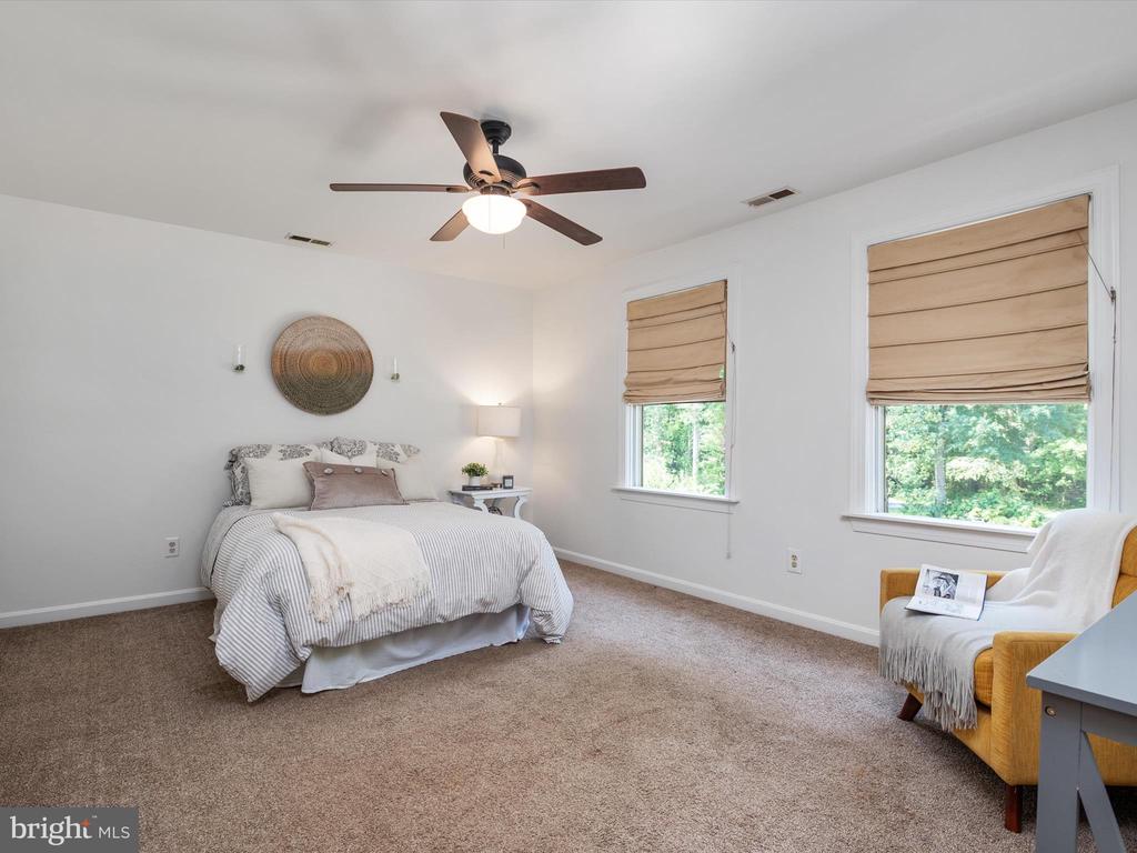 1316 EWINGTOWN ROAD