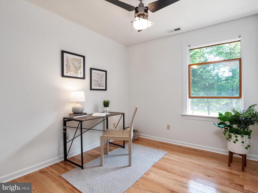 1316 EWINGTOWN ROAD